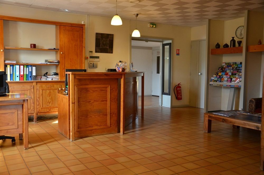 Brit Hotel Plaisance A9/A61 Narbonne Exterior photo